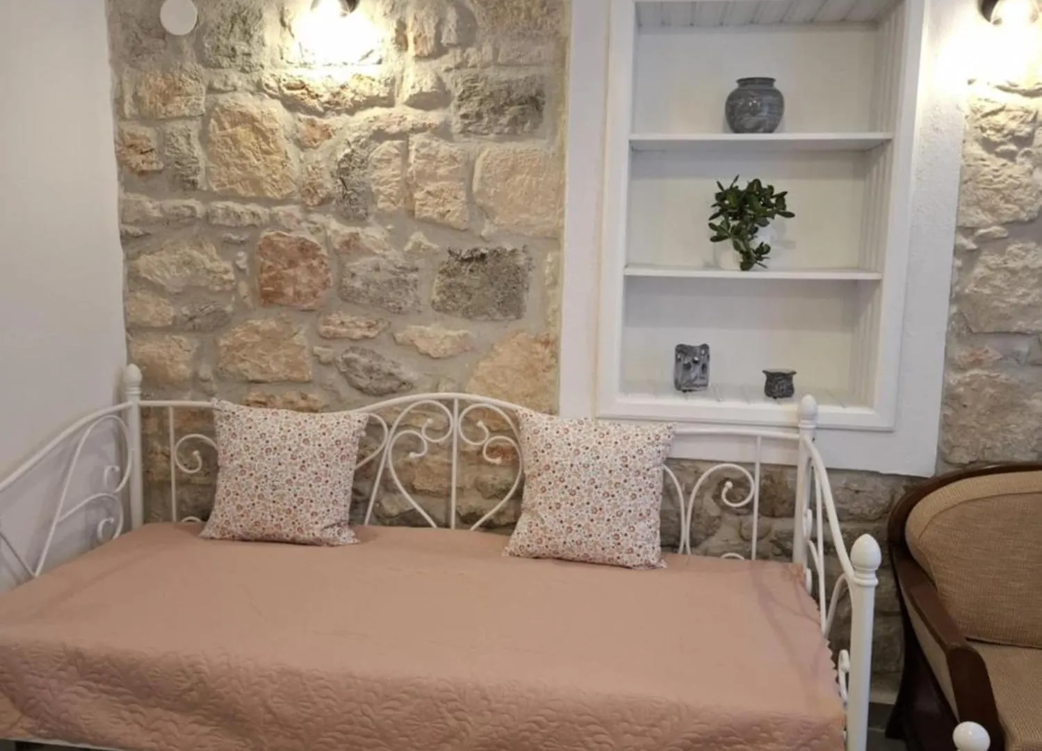 Apartament Patriko Stone House Fourka
